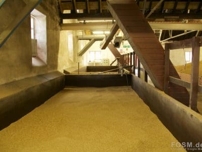 Beide Steeping Vessels