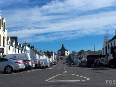 Bowmore - Blick auf die Rundkirche