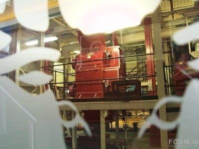 Porteus hinter Glas