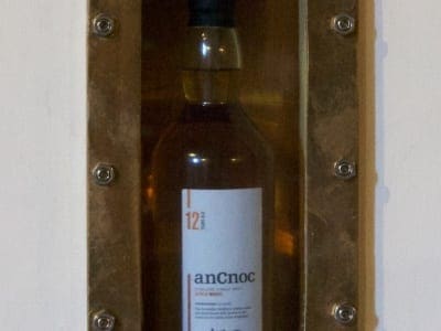 Knockdhu - 12er hinter Glas